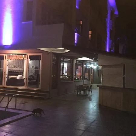 Lugano Hotel Altinkum (Antalya)